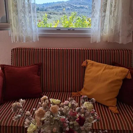 Ferienhaus Lemon Tree House Skála Marión